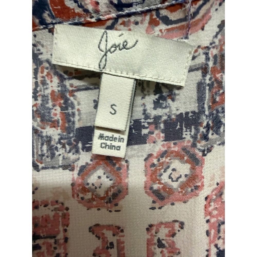Joie Womens Silk Top Blouse SZ S Multicolor Printed Boho V Neck Ruched Shoulder - Picture 5 of 6